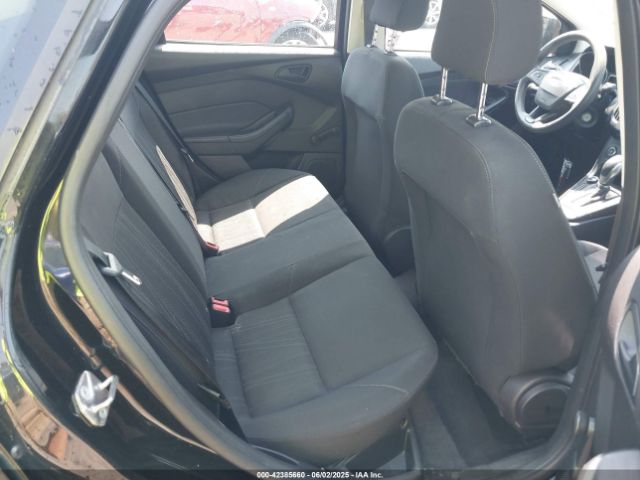 1FADP3E26GL393235 Ford FOCUS S