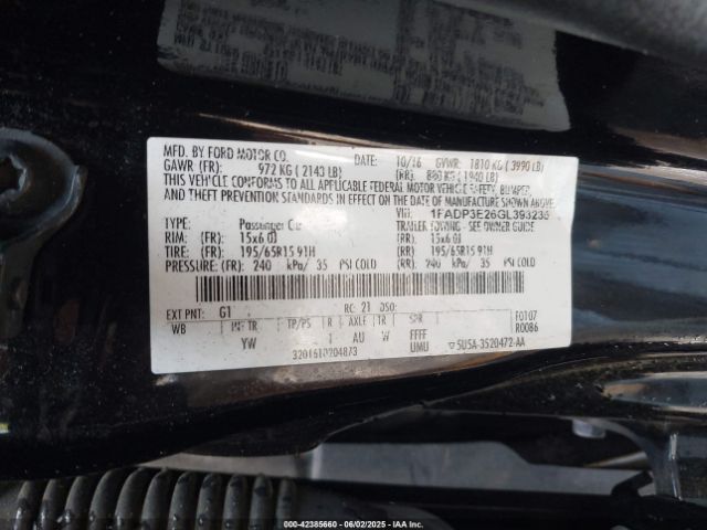 1FADP3E26GL393235 Ford FOCUS S