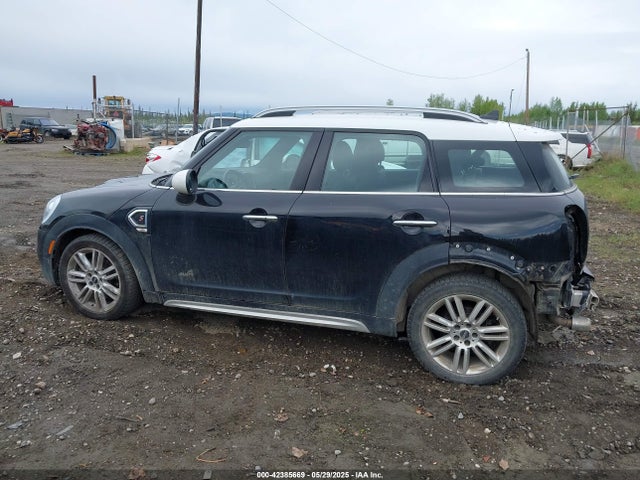 Mini Countryman 2019 WMZYT5C5XK3E69664 Image 15