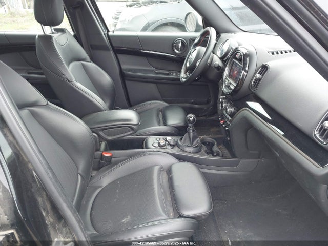 2019 MINI COUNTRYMAN WMZYT5C5XK3E69664 Photo 4