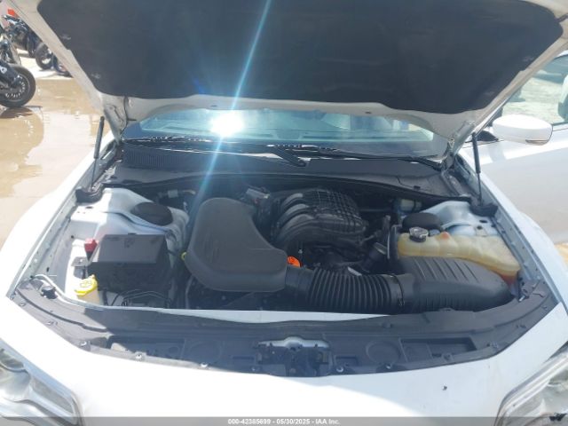 2015 CHRYSLER 300 2C3CCAAG6FH893872 Photo 9