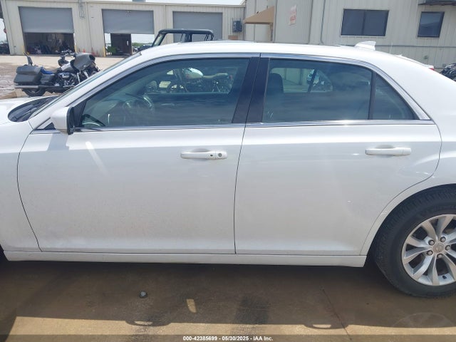 Chrysler 2015 2015 2C3CCAAG6FH893872 Image 14