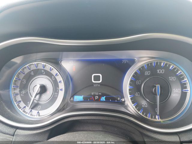 2015 CHRYSLER 300 2C3CCAAG6FH893872 Photo 6