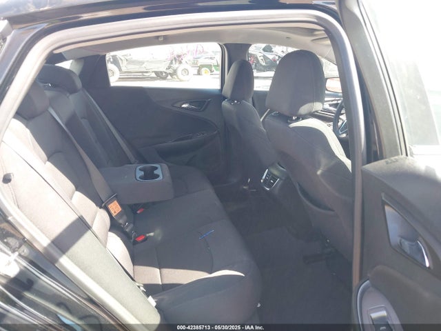 1G1ZD5ST6PF233185 Chevrolet Malibu Fwd 1lt