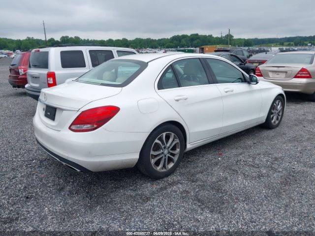 55SWF4JB4FU073364 Mercedes-Benz C 300 Luxury/sport