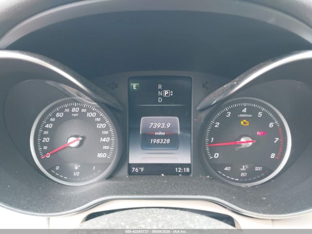 55SWF4JB4FU073364 Mercedes-Benz C 300 Luxury/sport
