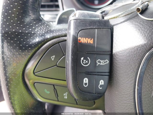 2C3CDZJG4NH214742 Dodge Challenger Gt