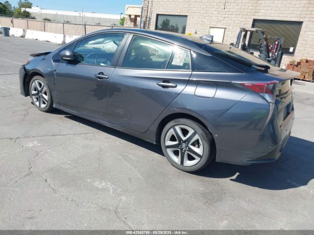 JTDKARFUXG3019426 Toyota Prius Four Touring