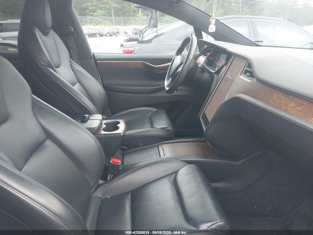 2021 TESLA MODEL X 5YJXCDE24MF322574 Photo 4