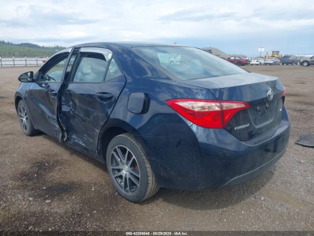 2019 TOYOTA COROLLA 2T1BURHE1KC177991 Photo 2