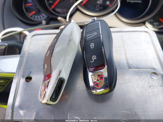 Porsche Cayenne 2018 WP1AA2A21JKA02194 Image 11