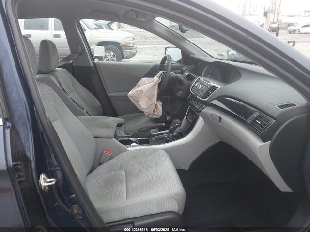 1HGCR2F37GA136079 Honda k24w1