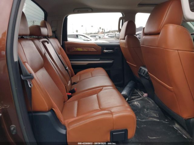 5TFGY5F19GX209582 Toyota Tundra 1794 5.7l V8