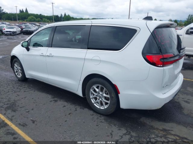 2023 CHRYSLER PACIFICA 2C4RC1BG9PR616102 Photo 2