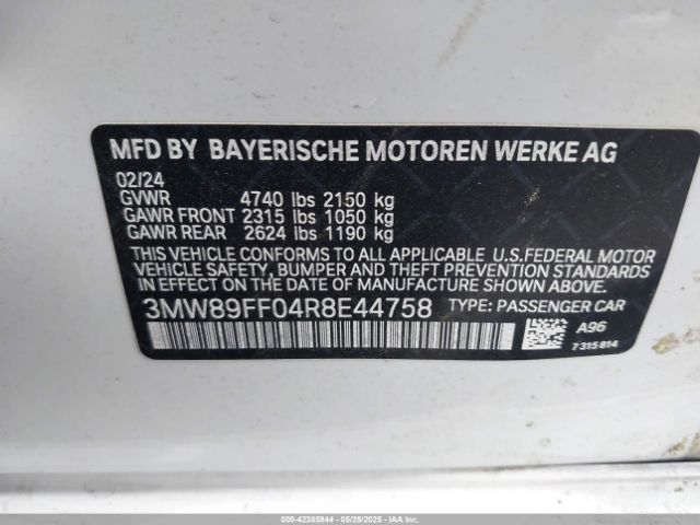 2024 BMW 3 SERIES 3MW89FF04R8E44758 Photo 8