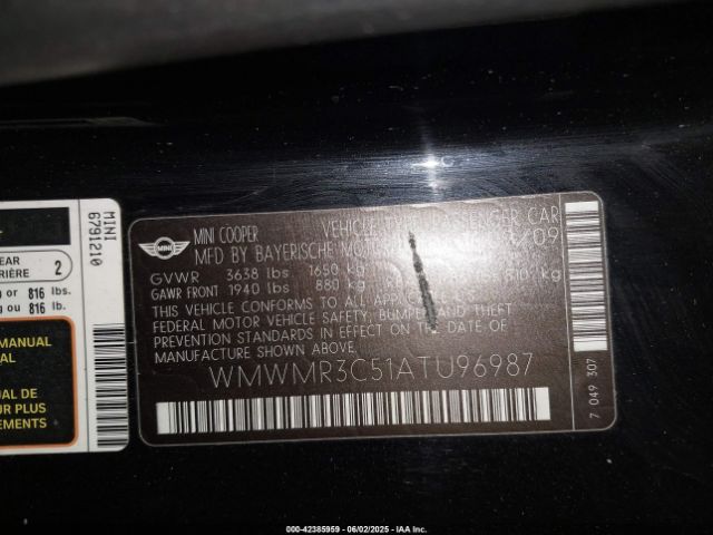 2010 MINI COOPER WMWMR3C51ATU96987 Photo 8