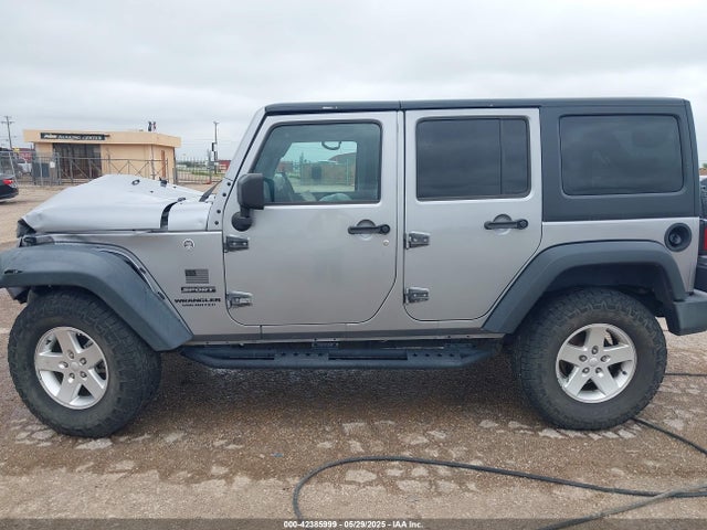 1C4BJWDG8GL319168 Jeep 2016