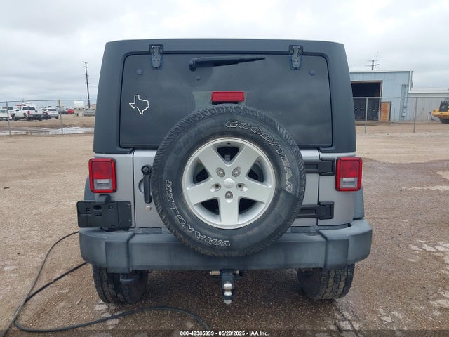 1C4BJWDG8GL319168 Jeep 2016