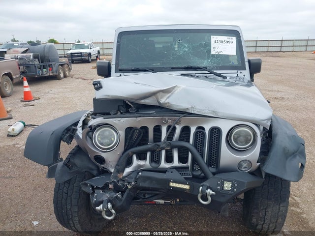 1C4BJWDG8GL319168 Jeep 2016