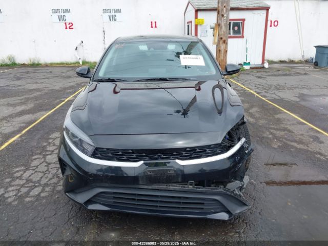 3KPF24AD6PE578909 KIA Forte Lxs