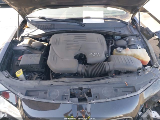 2018 CHRYSLER 300 2C3CCAEG3JH148645 Photo 9