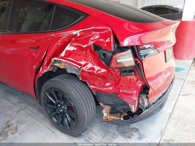 2023 TESLA MODEL Y 7SAYGDEE4PF750039 Photo 5