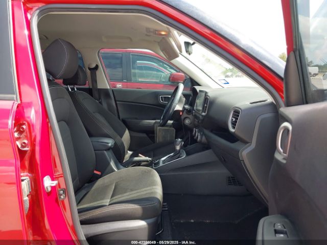 2021 HYUNDAI VENUE KMHRC8A38MU073293 Photo 4