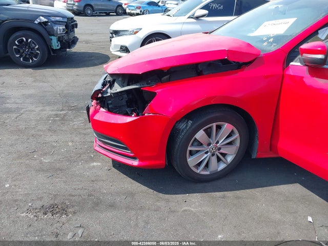 3VWD17AJ7FM303892 Volkswagen 2015