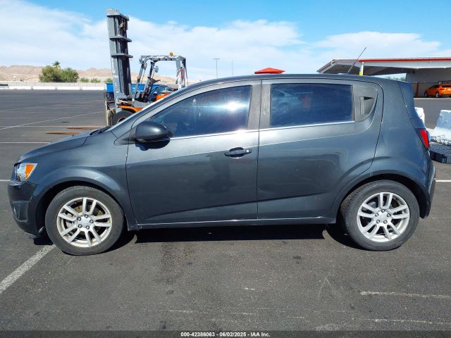 1G1JC6SH9E4126352 Chevrolet Sonic Lt Auto