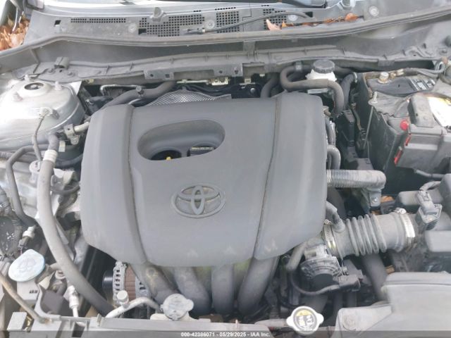 3MYDLBYV5JY332237 Toyota YARIS IA