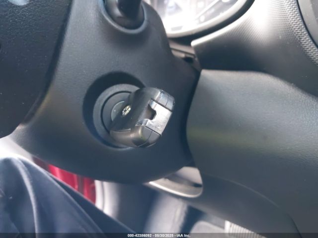 KMHRC8A37NU186346 Hyundai Venue Sel