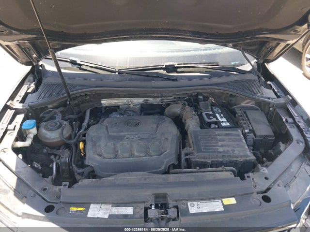 3VV3B7AX2JM058848 Volkswagen 2018