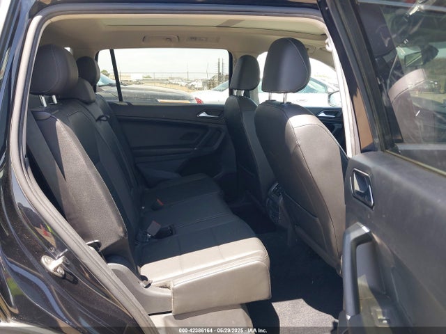 3VV3B7AX2JM058848 Volkswagen 2018