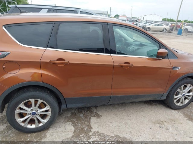 1FMCU0GD9HUA53712 Ford ESCAPE SE