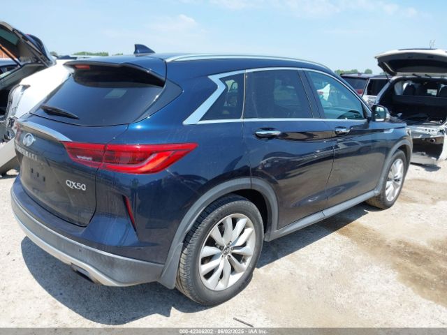 2019 INFINITI QX50 3PCAJ5M18KF125687 Photo 3