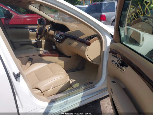 2012 MERCEDES-BENZ S 550 WDDNG7DB8CA461313 Photo 4