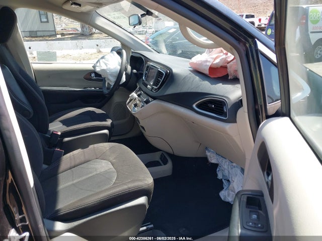 2C4RC1CG3NR227130 Chrysler 2022