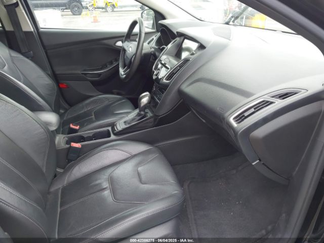1FADP3N2XHL230766 Ford Focus Titanium