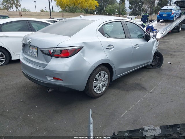 3MYDLBYV2KY525317 Toyota p5v
