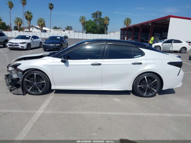 4T1B61HK7JU158330 Toyota CAMRY XSE