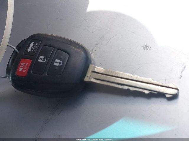 4T1BF1FK8GU513386 Toyota CAMRY SE