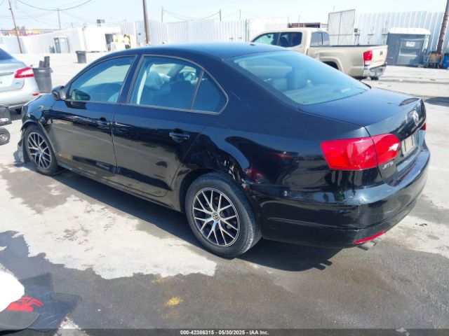 3VW2K7AJ4EM390797 Volkswagen Jetta 2.0l S