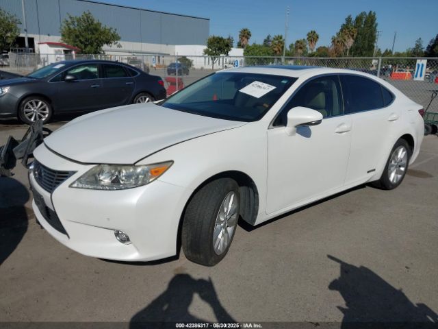 2015 LEXUS ES 300H JTHBW1GG9F2085576 Photo 1