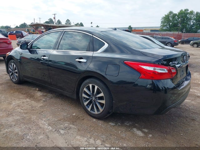 1N4AL3AP5HC246230 Nissan 2017