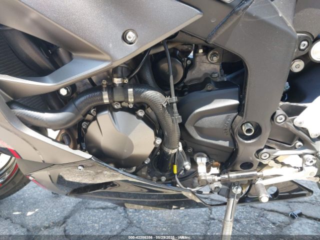 2019 KAWASAKI ZX636 JKBZXJH19KA000989 Photo 8
