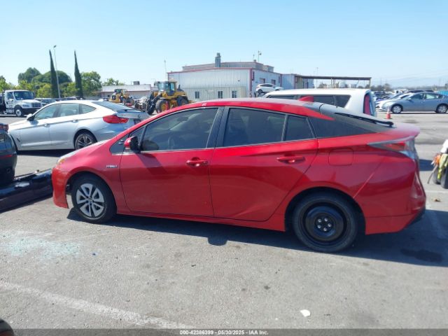 JTDKBRFU3H3559960 Toyota Prius Two