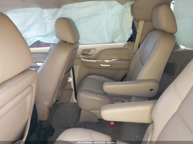 2011 CADILLAC ESCALADE 1GYS3BEFXBR161876 Photo 7