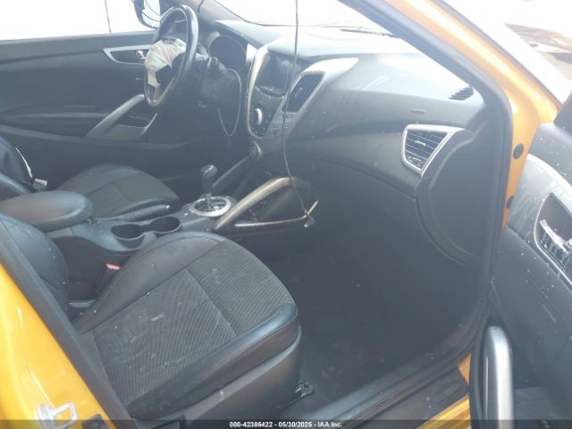 2016 HYUNDAI VELOSTER KMHTC6AD3GU248573 Photo 4
