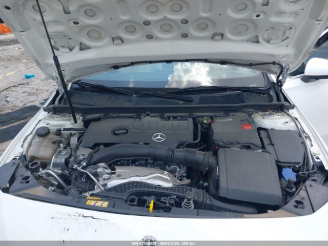 2021 MERCEDES-BENZ A 220 W1K3G4EB7MJ264400 Photo 9