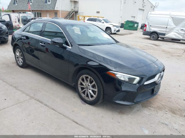 2021 MERCEDES-BENZ A 220 W1K3G4FB3MJ278745